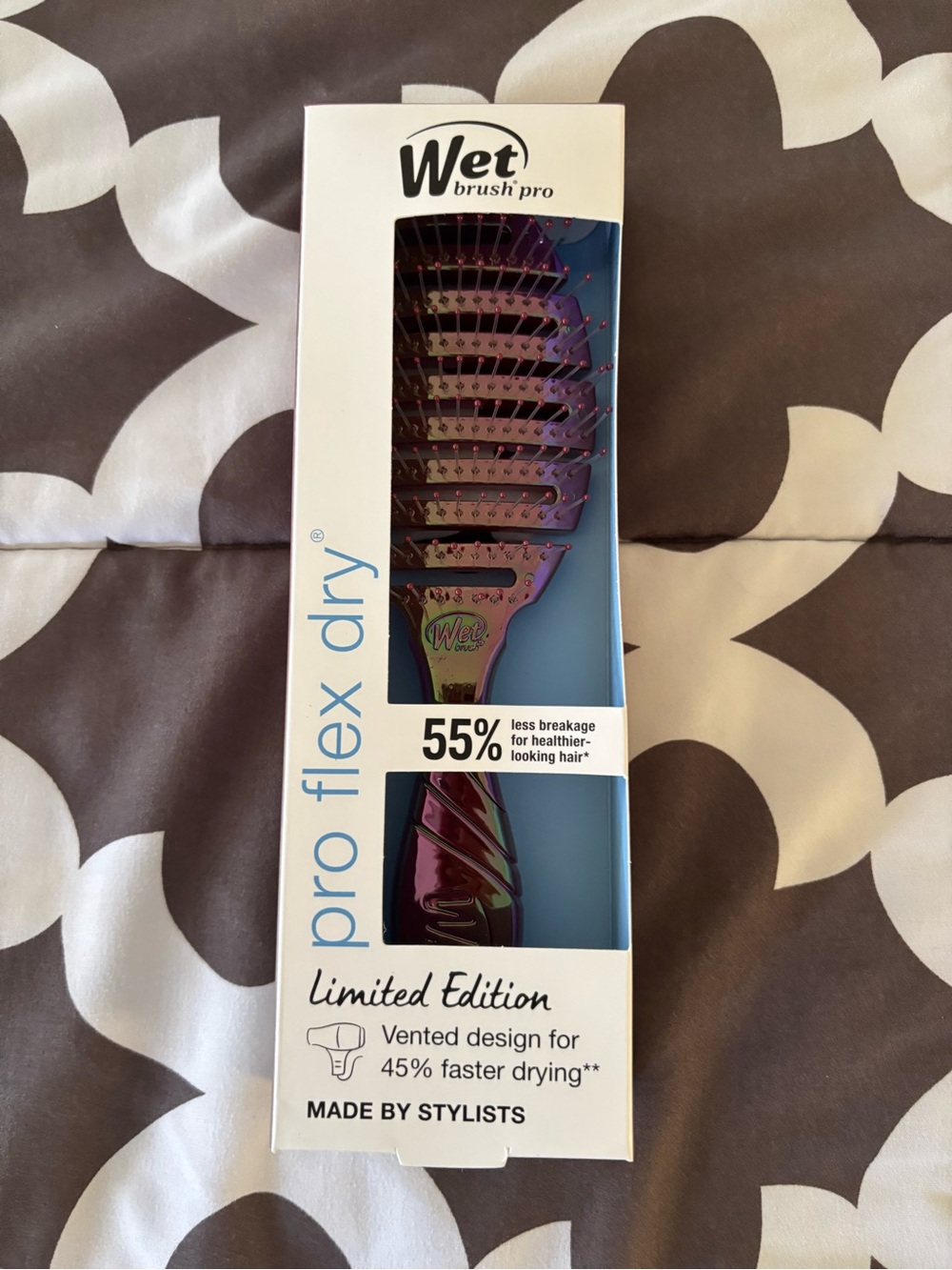 Wet Brush Pro Flex Dry - Limited Edition Iridescence Icon In Cherry NIB